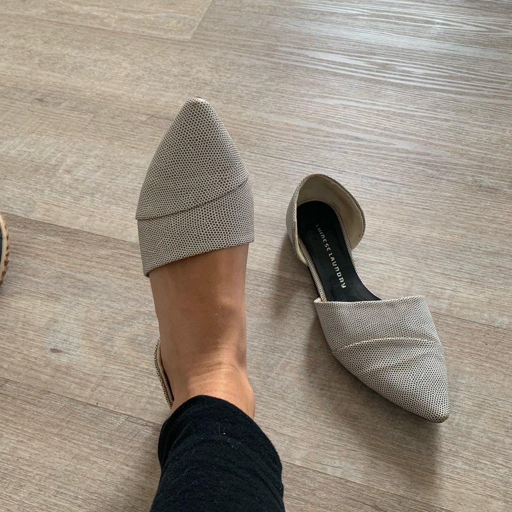Chinese Laundry womens flat dress shoes